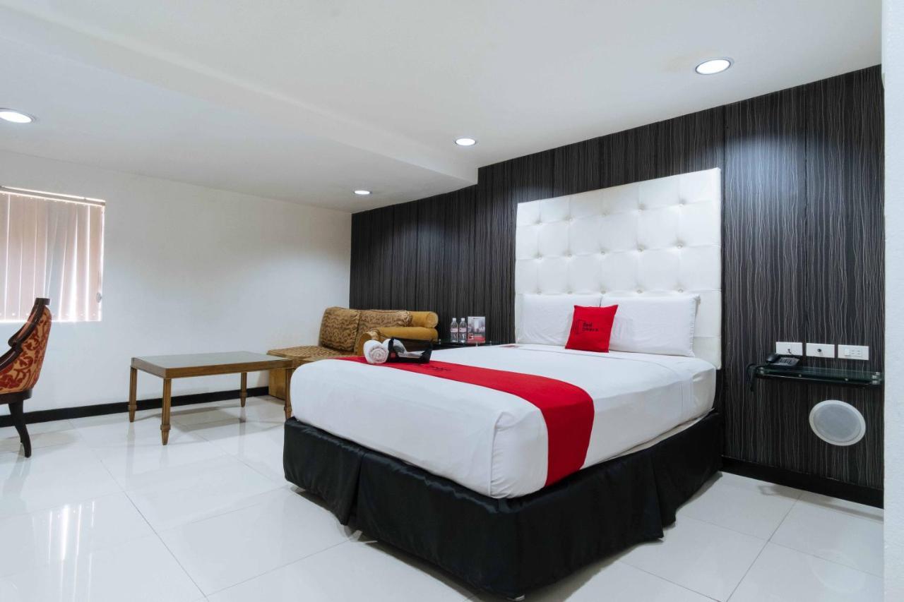 Reddoorz Plus @ V Mapa Extension Santa Mesa Manila Eksteriør billede