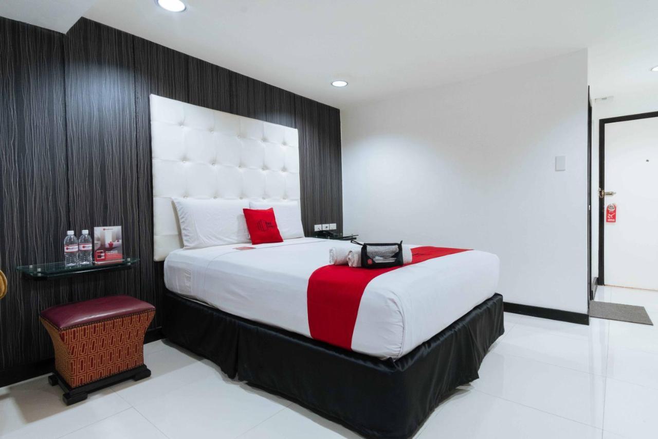 Reddoorz Plus @ V Mapa Extension Santa Mesa Manila Eksteriør billede