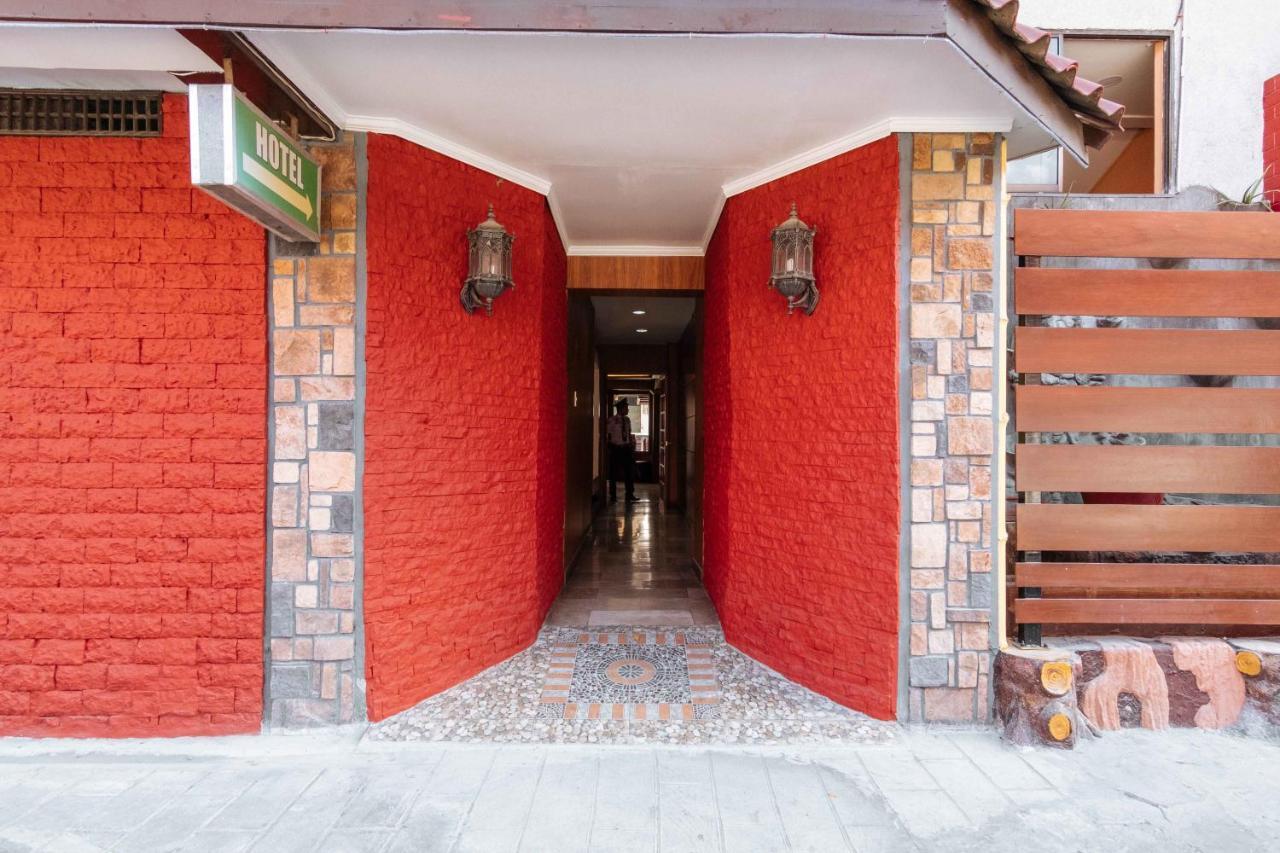 Reddoorz Plus @ V Mapa Extension Santa Mesa Manila Eksteriør billede
